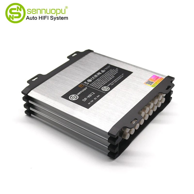 CAR DSP -processor 12 -kanal med 8 -kanalförstärkare